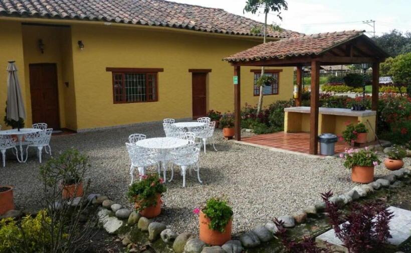 فندق La Franchesca