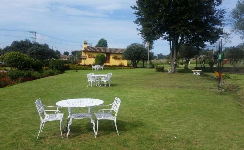 فندق La Franchesca