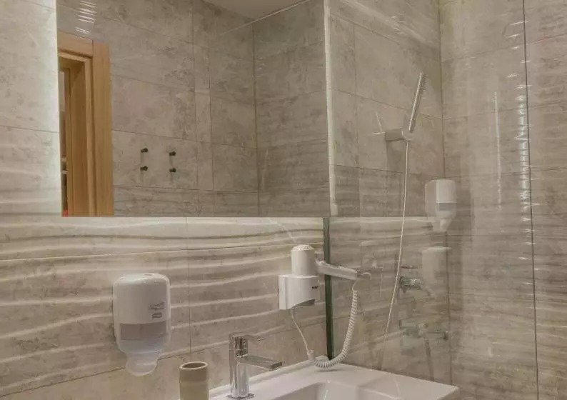 Hotelli Osetia Garden