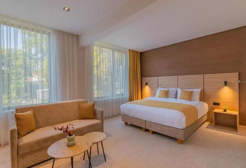 Hotelli Osetia Garden