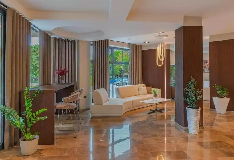 Hotelli Osetia Garden