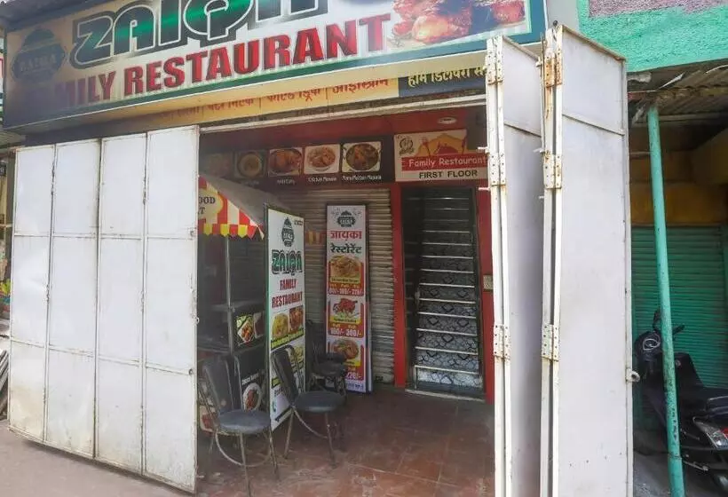 ホテル Shree Krishna Restaurant