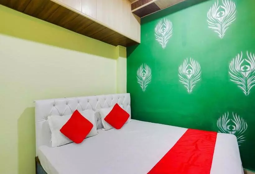ホテル Shree Krishna Restaurant