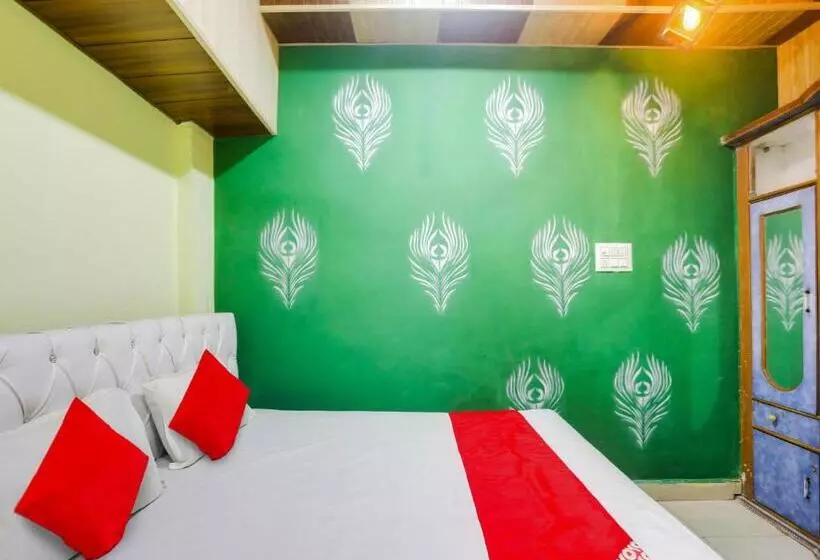 ホテル Shree Krishna Restaurant