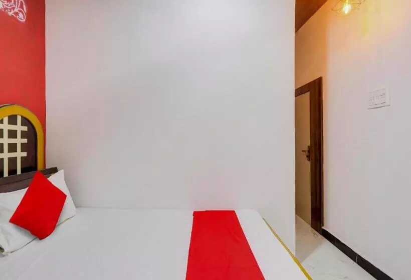 ホテル Shree Krishna Restaurant