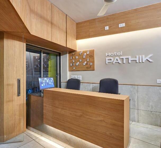 Hotell Pathik  2 Star