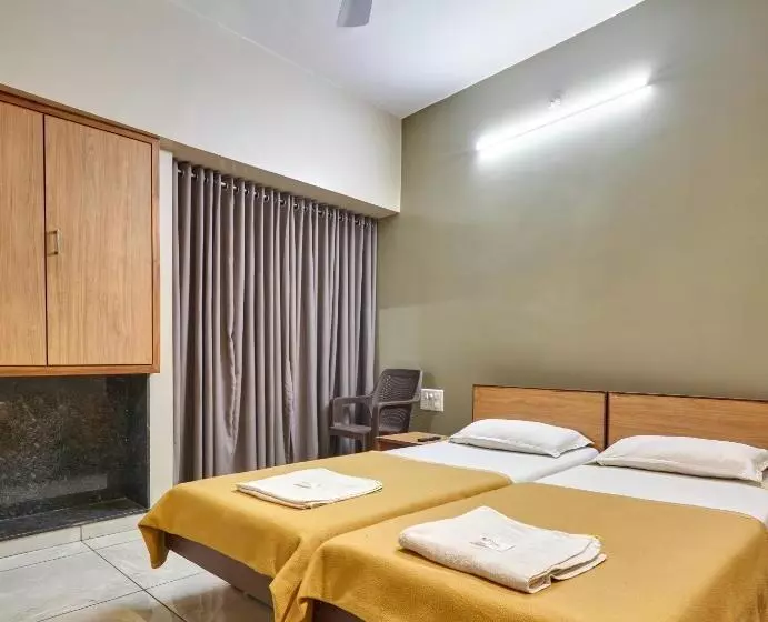 Hotelli Pathik  2 Star