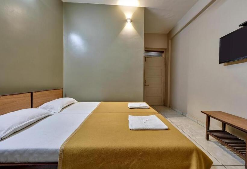 Hotell Pathik  2 Star