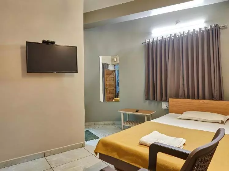 Hotelli Pathik  2 Star