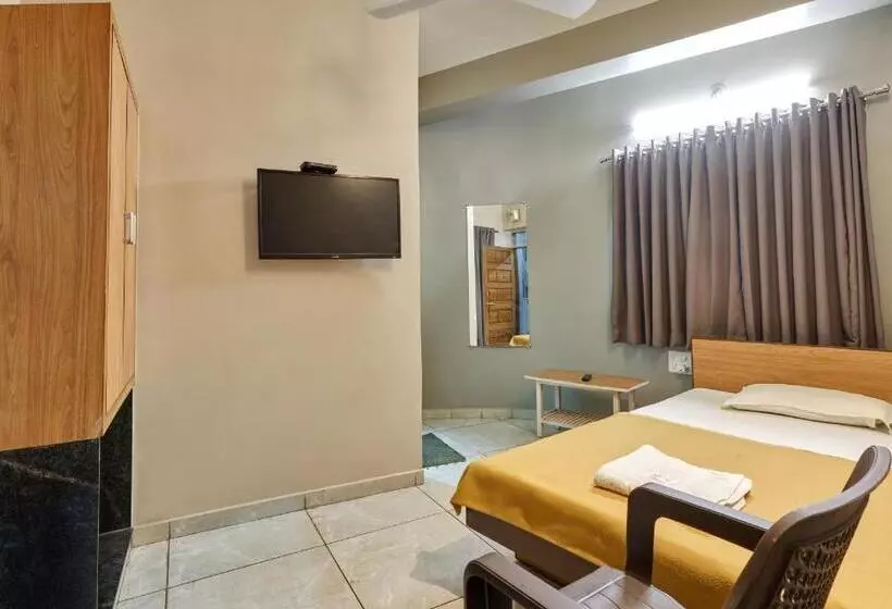 Hotelli Pathik  2 Star