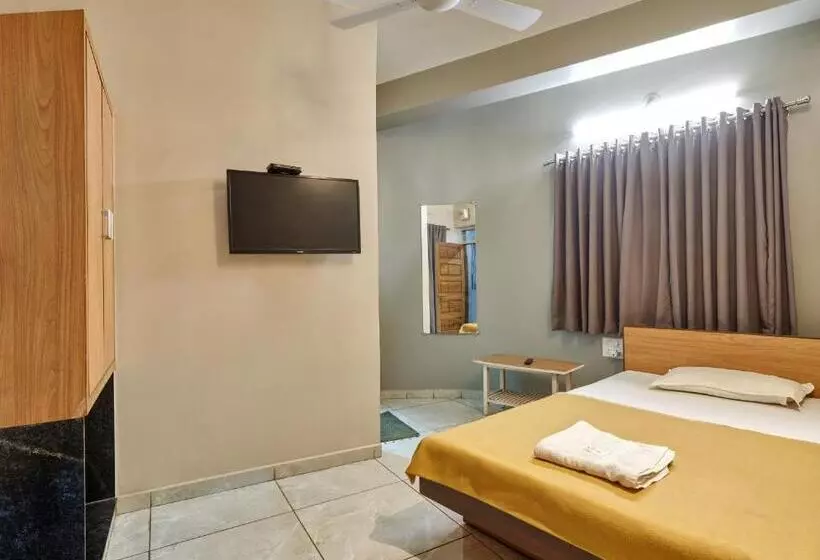 Hotelli Pathik  2 Star