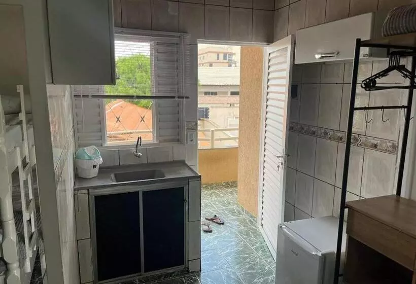 ホテル & Pousada    Luziânia