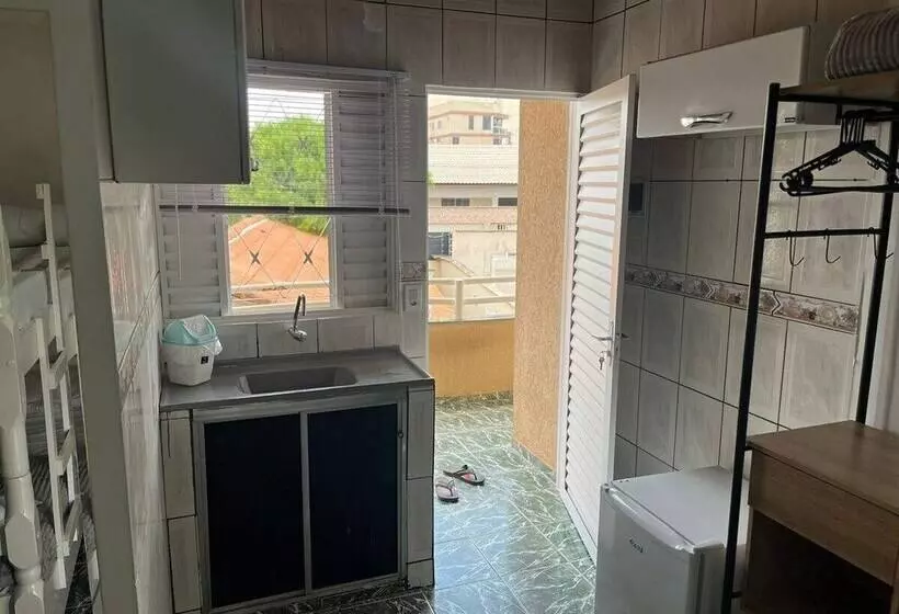 ホテル & Pousada    Luziânia