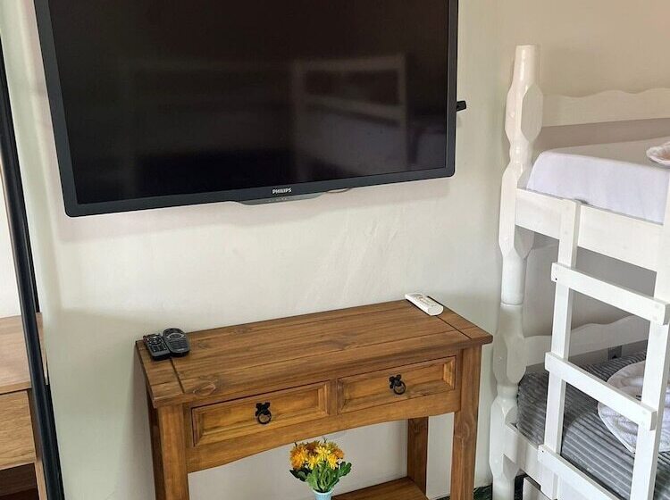 בית מלון כפרי & Pousada    Luziânia