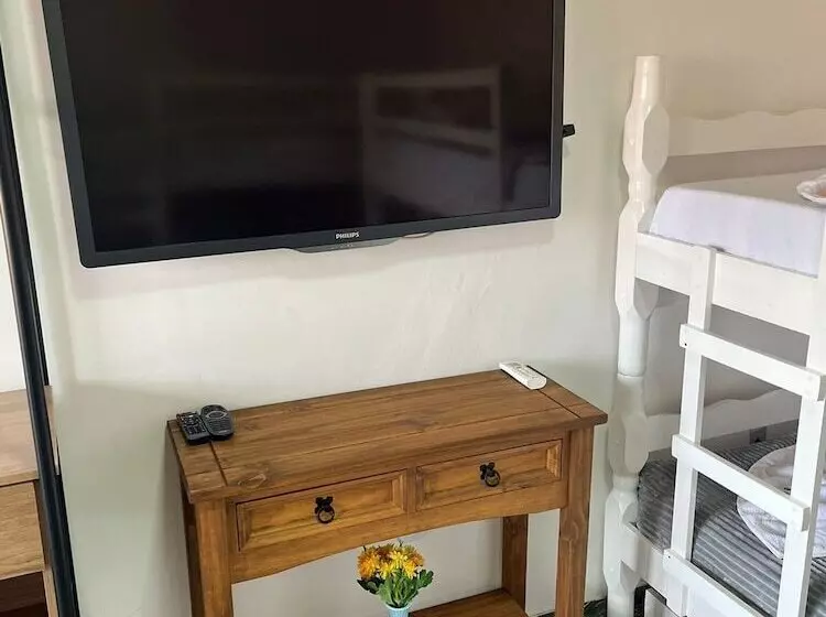 ホテル & Pousada    Luziânia