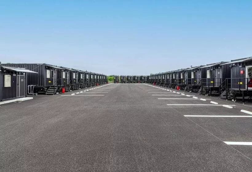 Hotelli R9 The Yard Satsumasendai