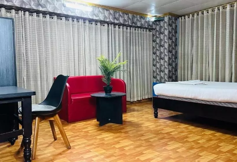 هتل Star Residence