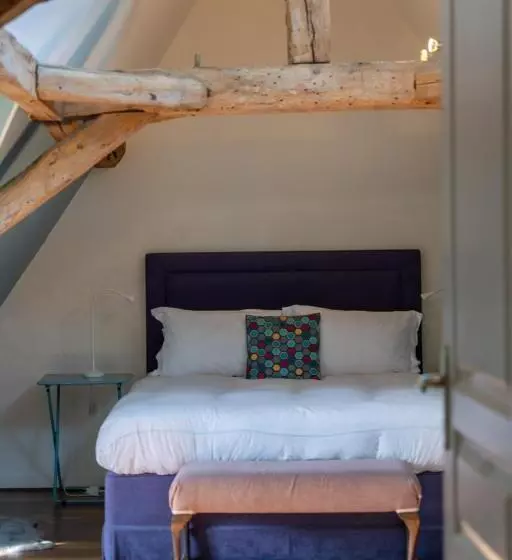 Majatalo 1 Rue Pasquet   A Double Room In The Main House