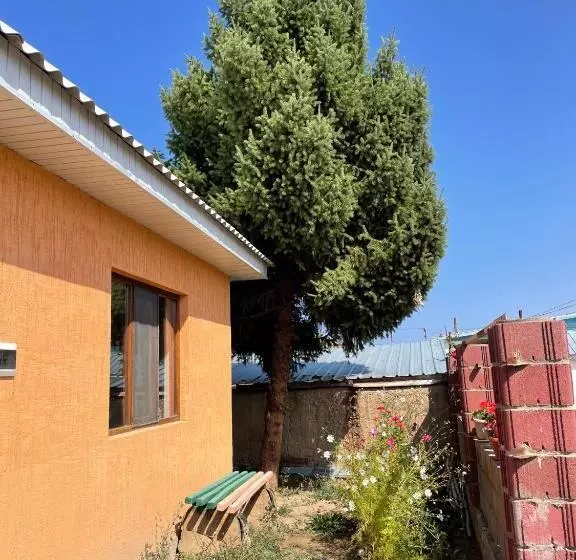 پانسیون Guest House Akjol