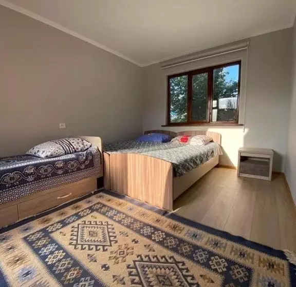 پانسیون Guest House Akjol