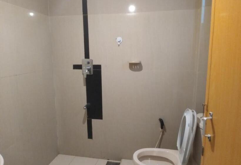 بنسيون Skyr Rest Inn