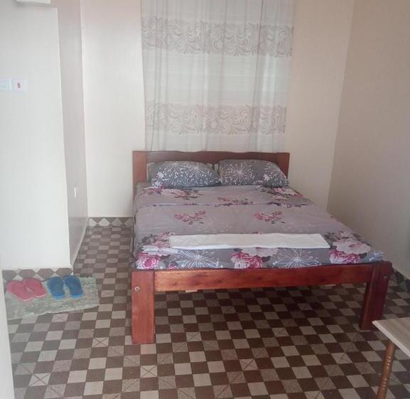 پانسیون Voi Highway Bnb