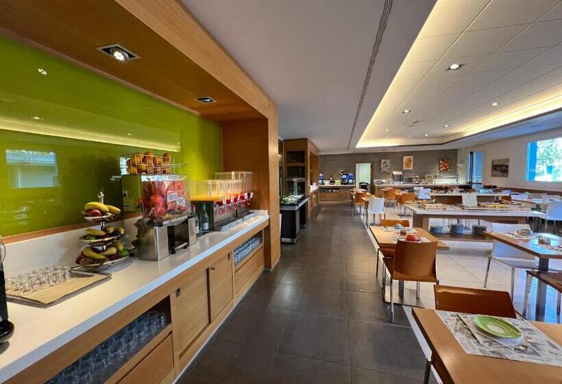 The Bergamo West Motel