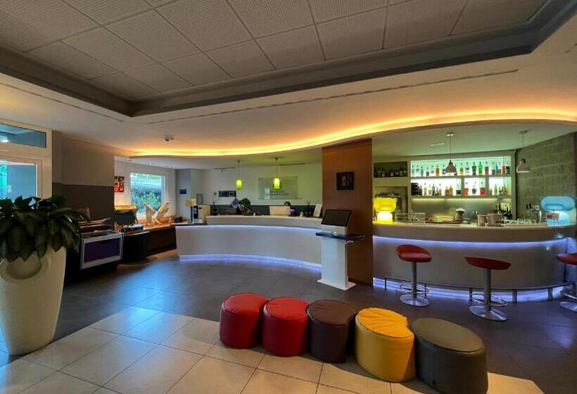 The Bergamo West Motel