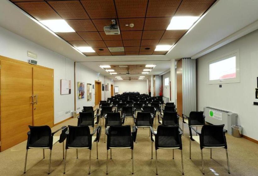 The Bergamo West Motel