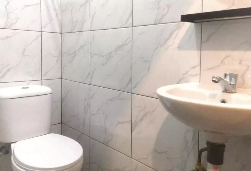 Urbanview Trans Hotel Batam By Reddoorz