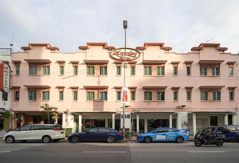 Amrise Hotel, Check In At 10pm, Check Out At 9am