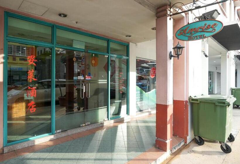 Amrise Hotel, Check In At 10pm, Check Out At 9am