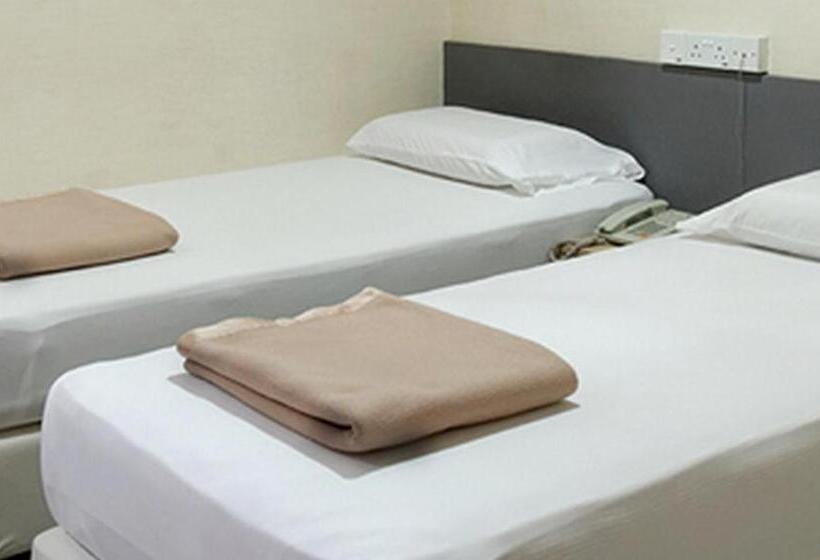 Amrise Hotel, Check In At 10pm, Check Out At 9am