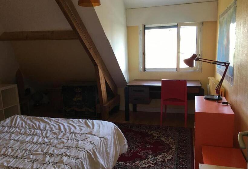 تختخواب و صبحانه Chambre Spacieuse Et Lumineuse