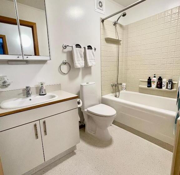 تختخواب و صبحانه G 1215 Apartment