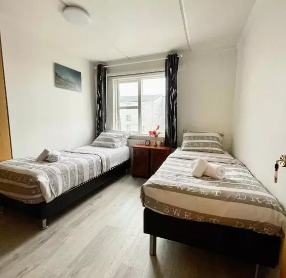 تختخواب و صبحانه G 1215 Apartment