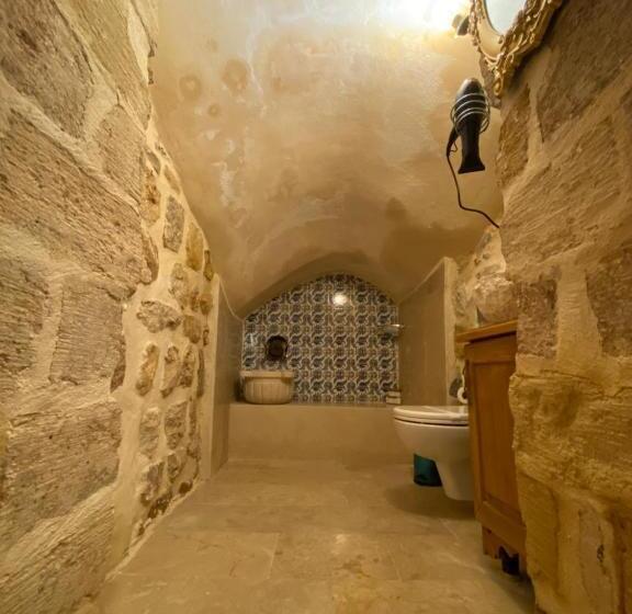 تختخواب و صبحانه Hanedan Konağı Butik Otel Deluxe Traditional Double Room With Turkish Bath Kurşunlu