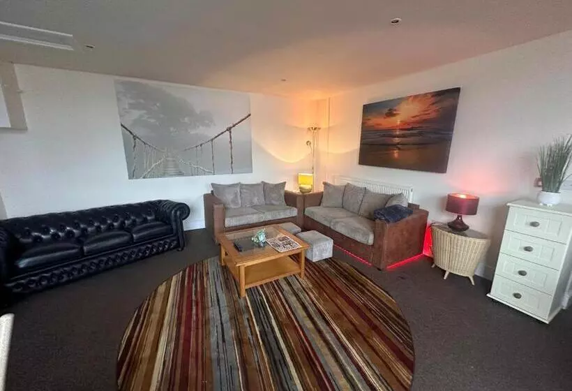 Aamiaismajoitus (B&B) Moor Park Apartments