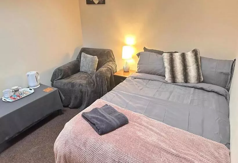 Aamiaismajoitus (B&B) Moor Park Apartments