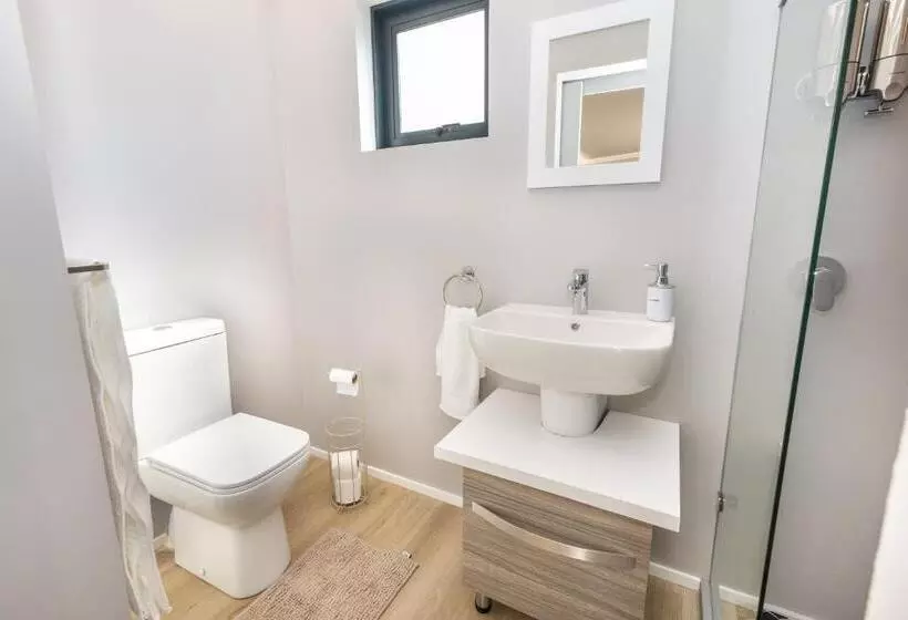 Aamiaismajoitus (B&B) On The Hills