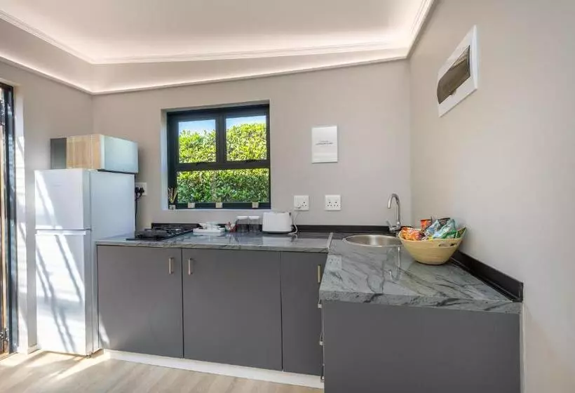 Aamiaismajoitus (B&B) On The Hills