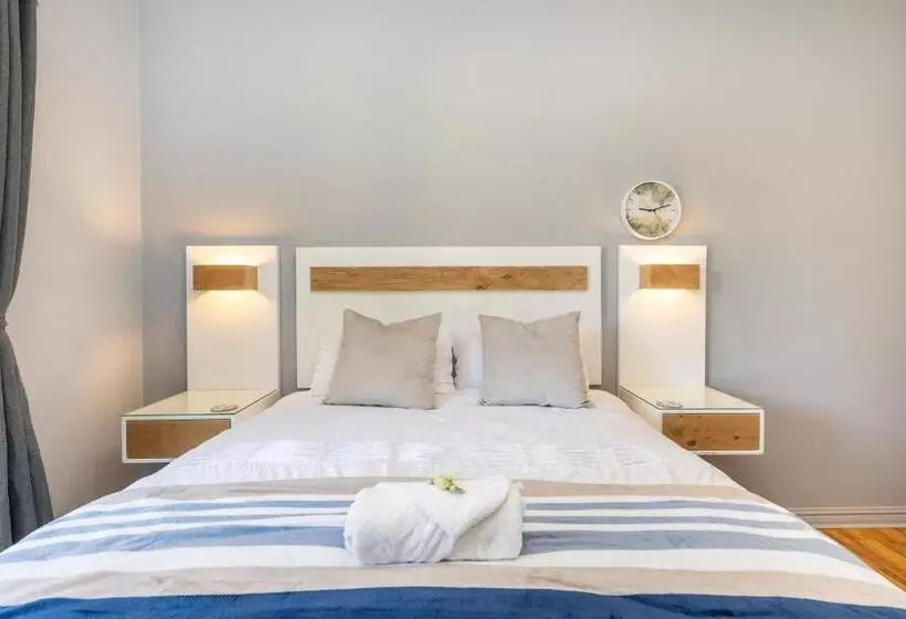 Aamiaismajoitus (B&B) On The Hills