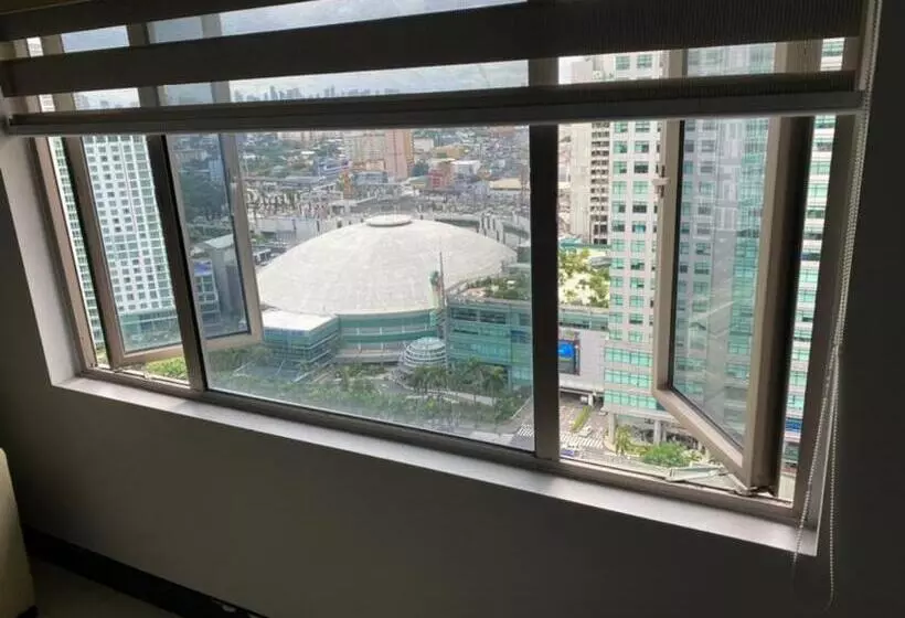 Cozy & Spacious 3br Unit In Manhattan Parkview Tower2