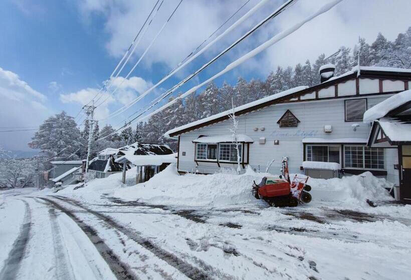 هتل 北志賀ライムライト