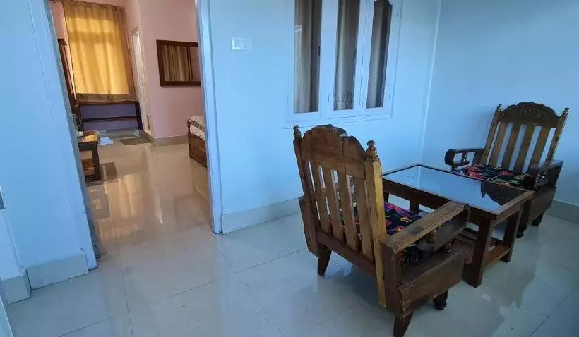 Hotelli Dewa Elegance
