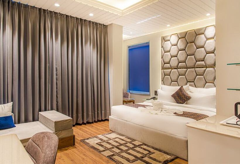 Hotel Echor Anant Vilas Shoghi