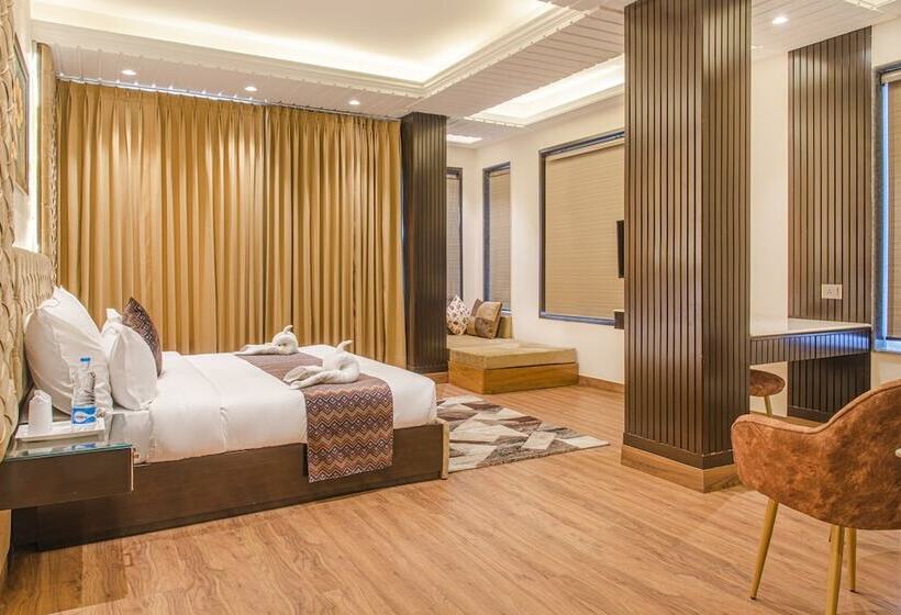 Hotel Echor Anant Vilas Shoghi