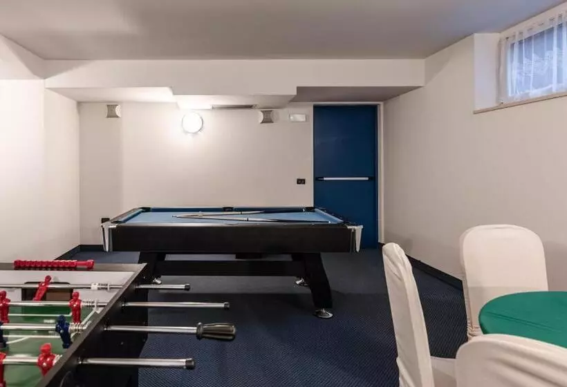 Hotelli Garni Meledrio