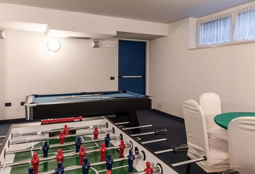 Hotelli Garni Meledrio