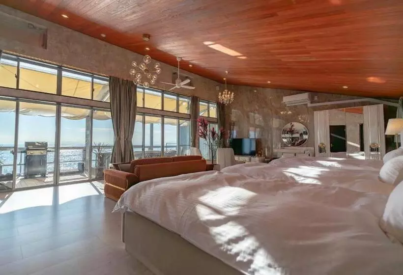 Hotelli Glamping&resort Wood Design Park Noma